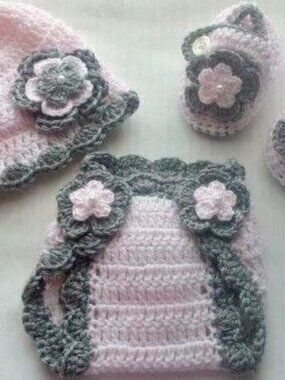 Crochet Baby Girl Diaper Cover Outfit Photo Prop